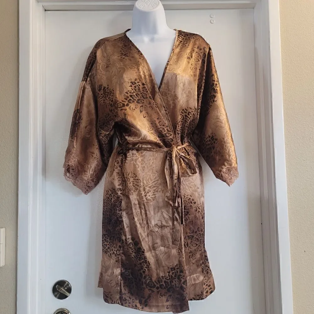 California dynasty vintage 80's leopard animal print silky robe